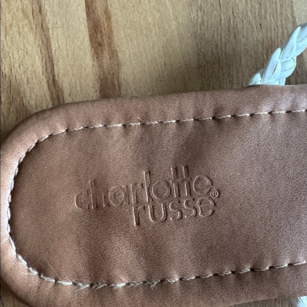 Flip Flops - Picture 2 of 3